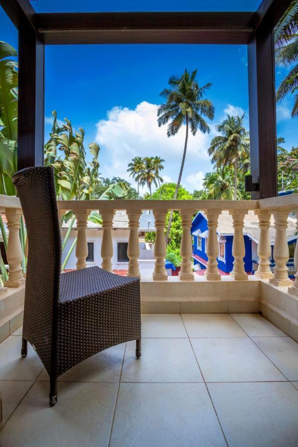 Holiday Goa Hotel Arpora Bagian luar foto